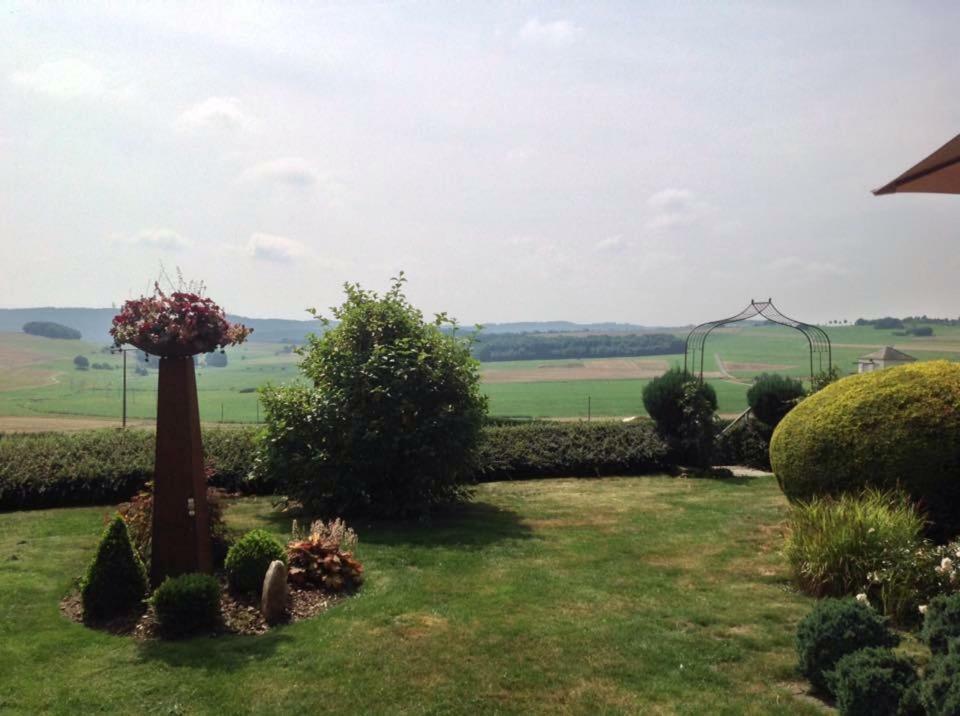 Haus Diana Bed and Breakfast Dottingen  Exteriör bild