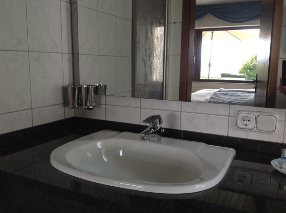 Haus Diana Bed and Breakfast Dottingen  Exteriör bild