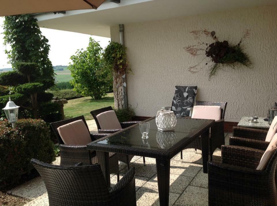 Haus Diana Bed and Breakfast Dottingen  Exteriör bild